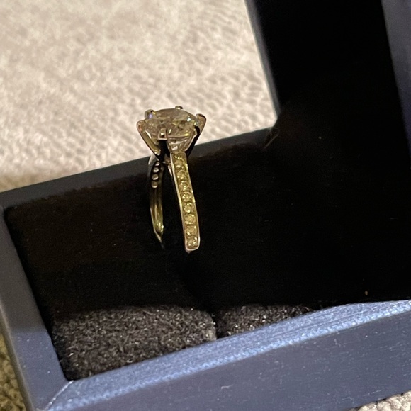 Perfect condition 💍 - Picture 4 of 9